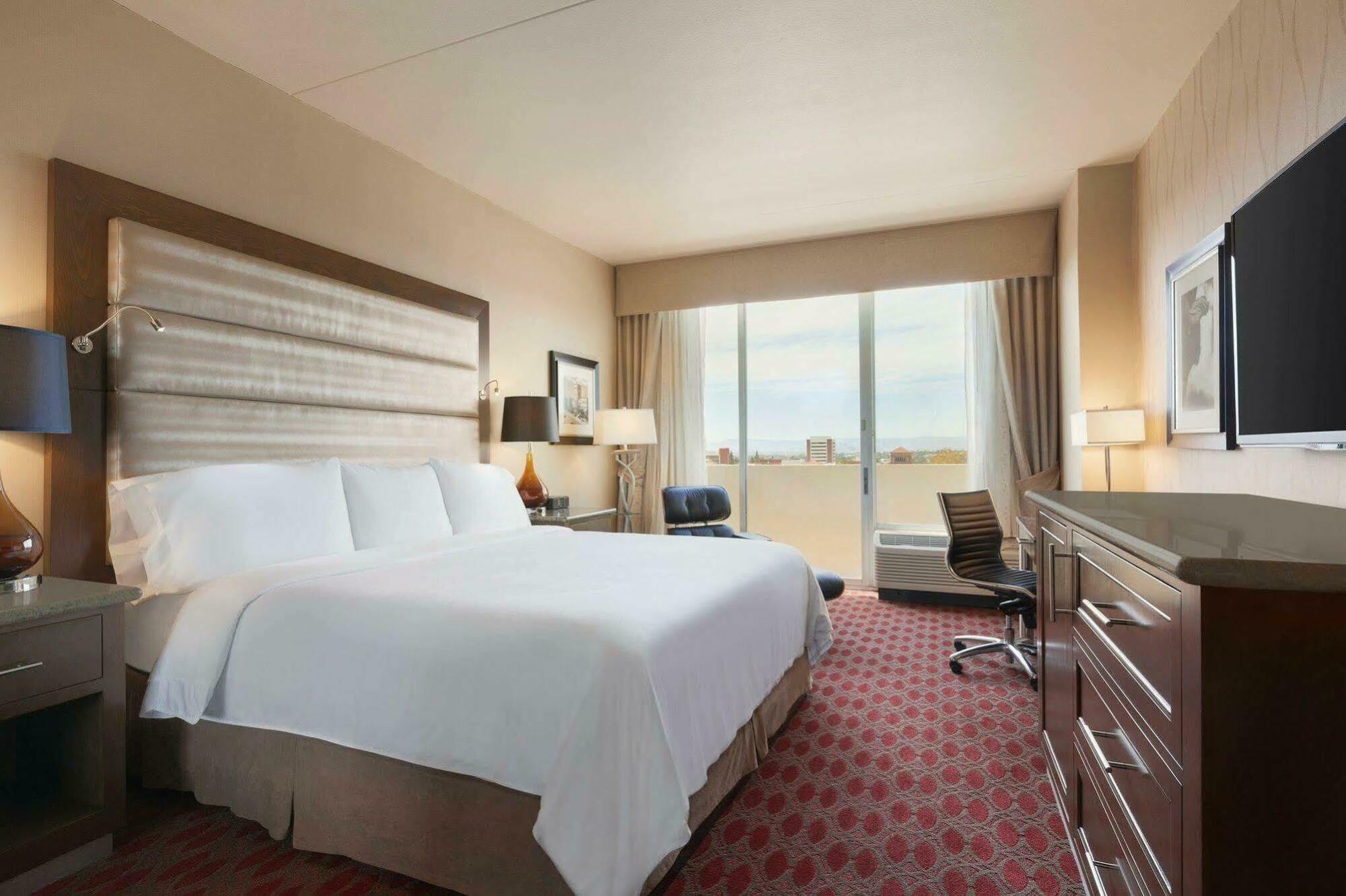 Usc Hotel Los Angeles Eksteriør bilde